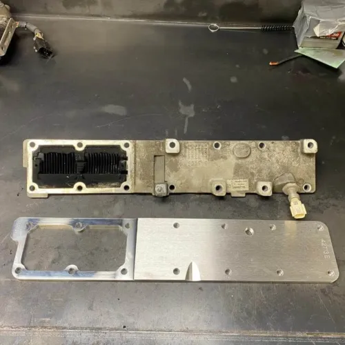 Banks Billet Intake Plate, to create a passage without obstruction and turbulence for the air your engine needs